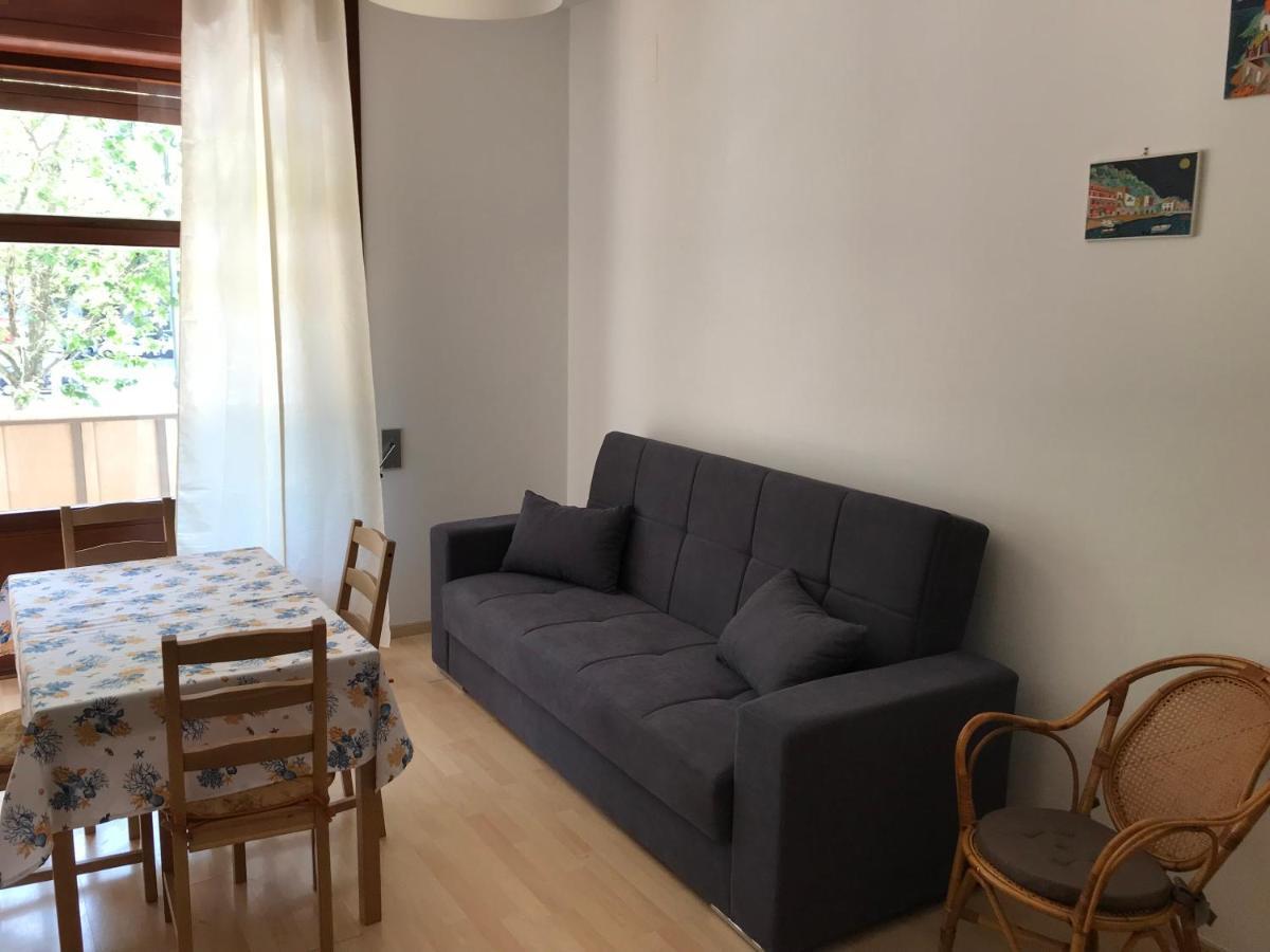 Casa Vacanza Brezza Di Maestrale Salerno Exterior foto